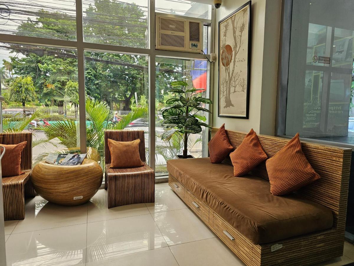 Cebu Capitol Central Hotel & Suites Powered By Cocotel Εξωτερικό φωτογραφία