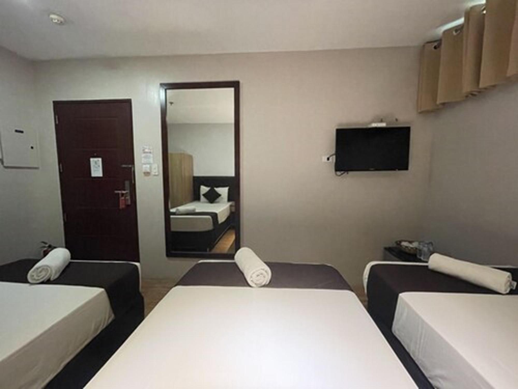 Cebu Capitol Central Hotel & Suites Powered By Cocotel Δωμάτιο φωτογραφία
