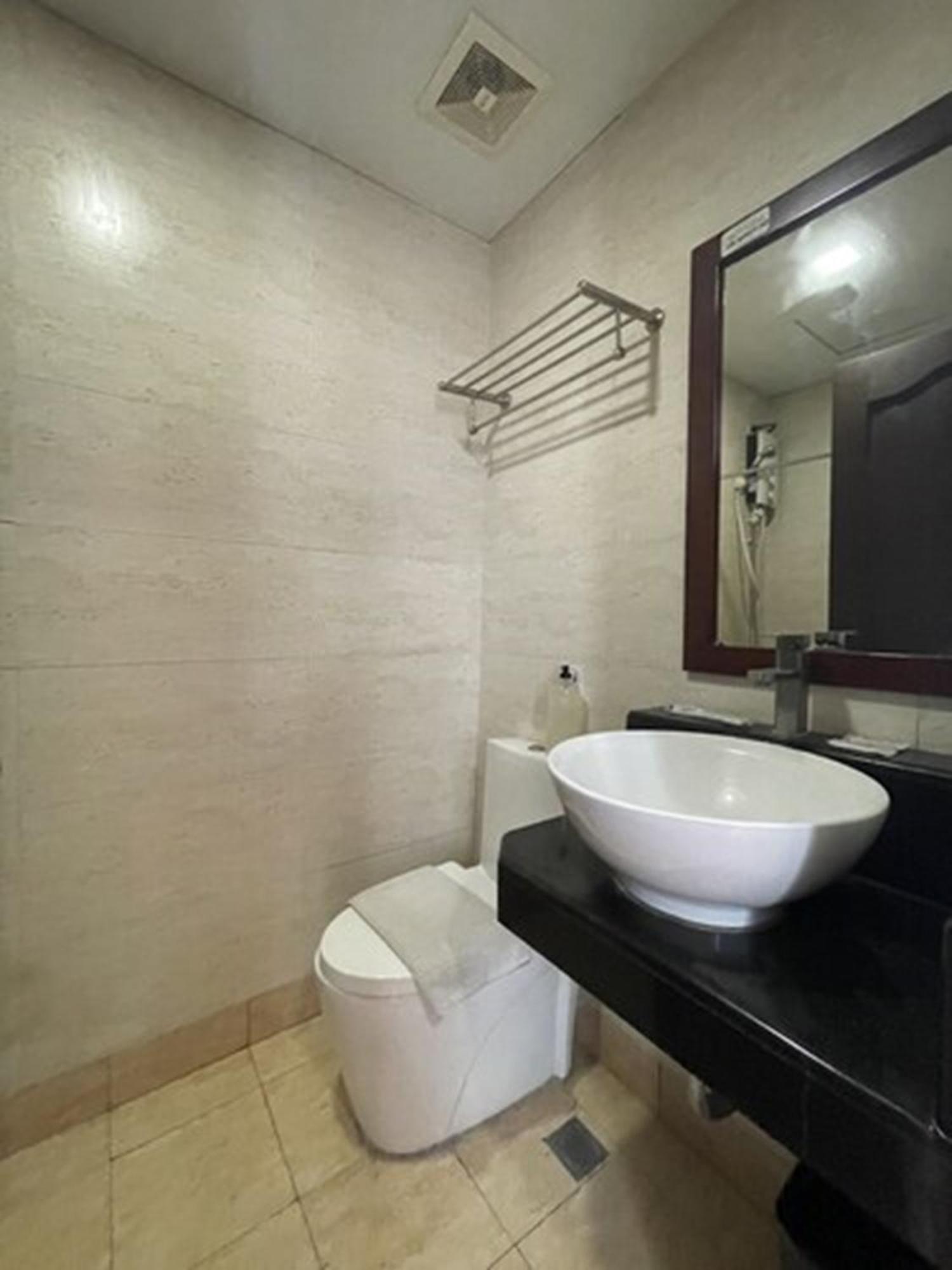 Cebu Capitol Central Hotel & Suites Powered By Cocotel Δωμάτιο φωτογραφία