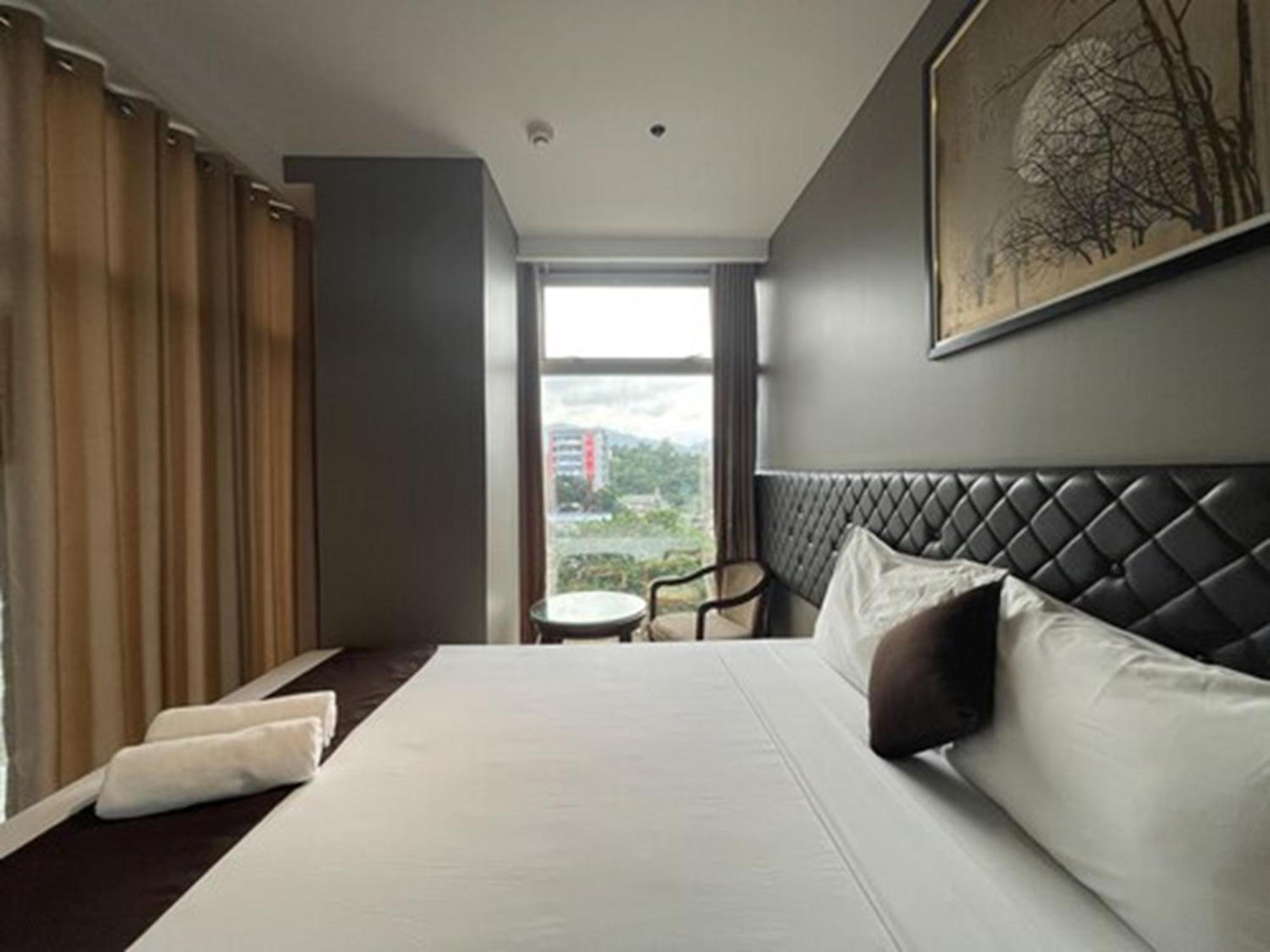 Cebu Capitol Central Hotel & Suites Powered By Cocotel Δωμάτιο φωτογραφία